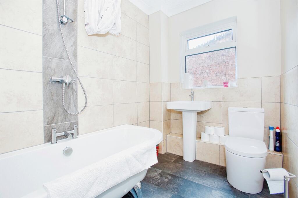 Additional image 18 of Preston Grove, Yeovil