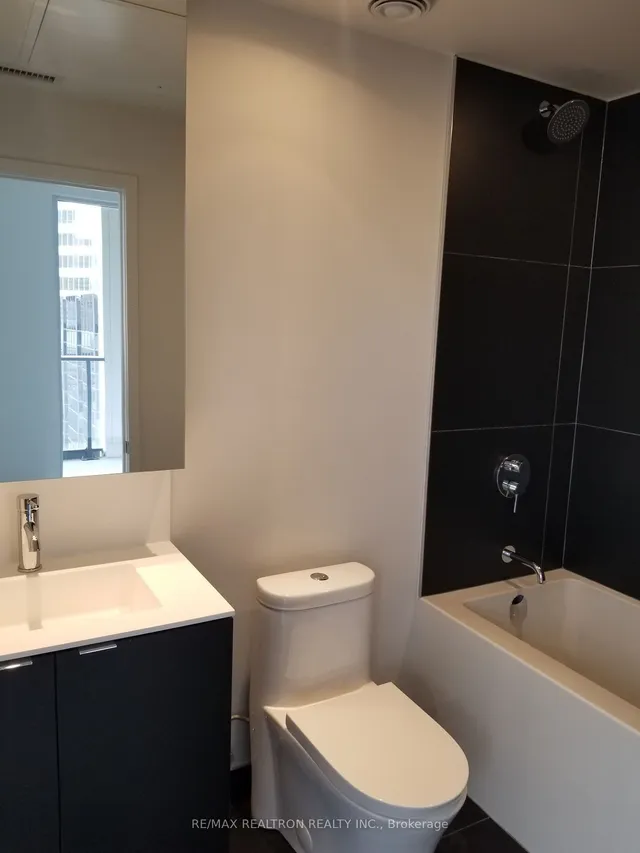 Additional image 17 of 20 Edward St Unit 1510