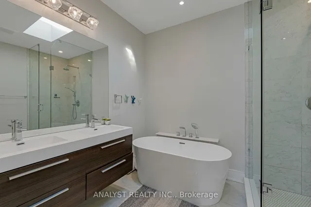 Additional image 17 of 272A Beta St