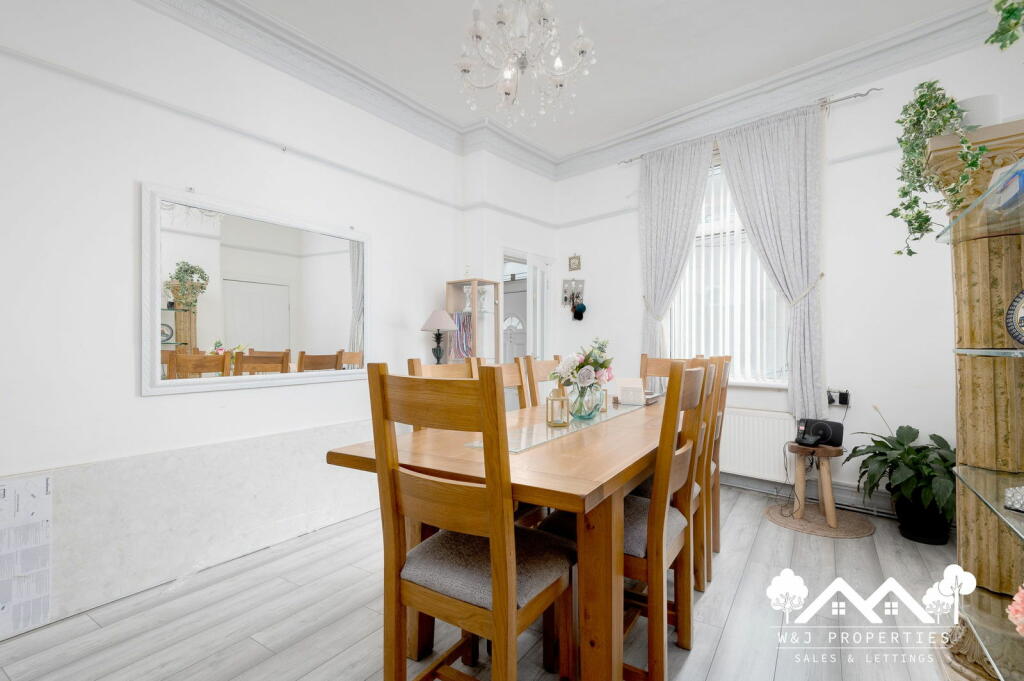 Additional image 4 of Blackburn Road, Darwen, BB3