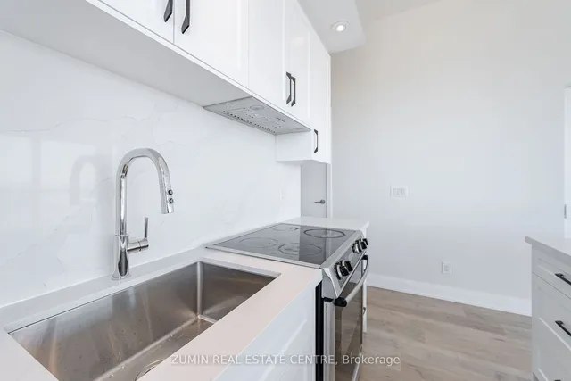 Additional image 8 of 8 Charlotte St Unit 3502