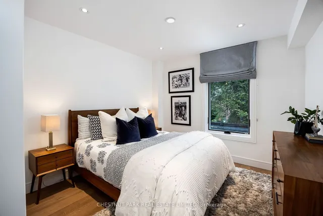 Additional image 12 of 19 Woodlawn Ave