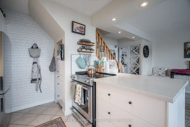 Additional image 6 of 10 John St Unit 413