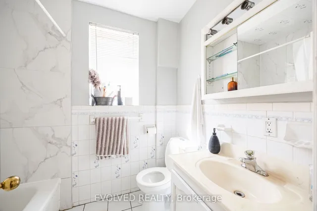 Additional image 29 of 21 Torrens Ave