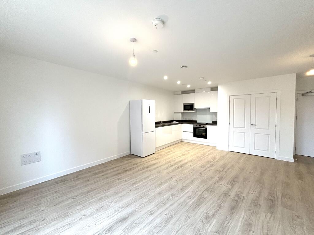 Additional image 4 of Belgrave Village, B12