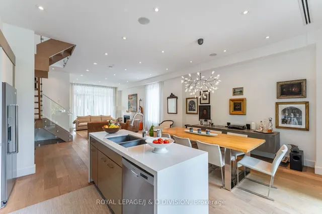 Additional image 8 of 13 Barfield Ave