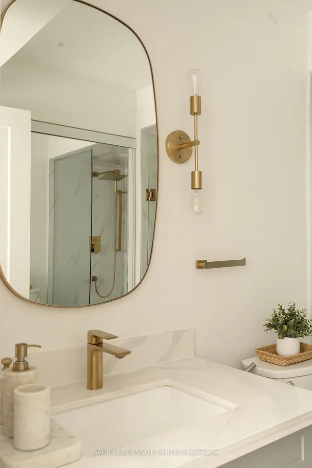 Additional image 30 of 35 Massey St Unit 4