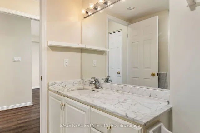 Additional image 18 of 1 Aberfoyle Cres Unit 807