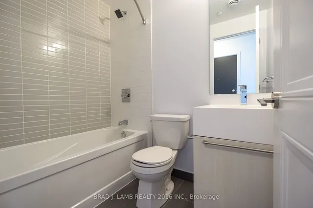 Additional image 17 of 25 Neighbourhood Lane Unit 713