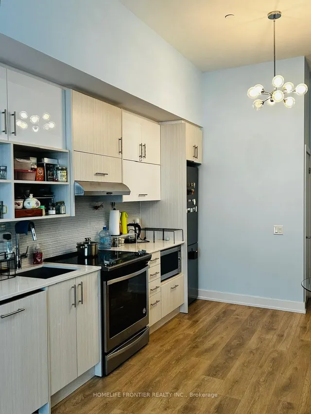 Additional image 11 of 128 Fairview Mall Dr Unit 102