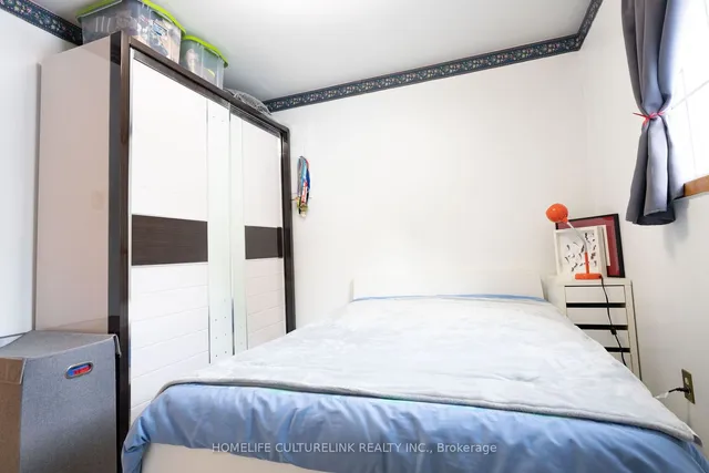 Additional image 15 of 48 Tidworth Sq