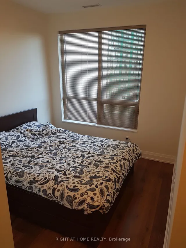 Additional image 7 of 2 Anndale Dr Unit 902