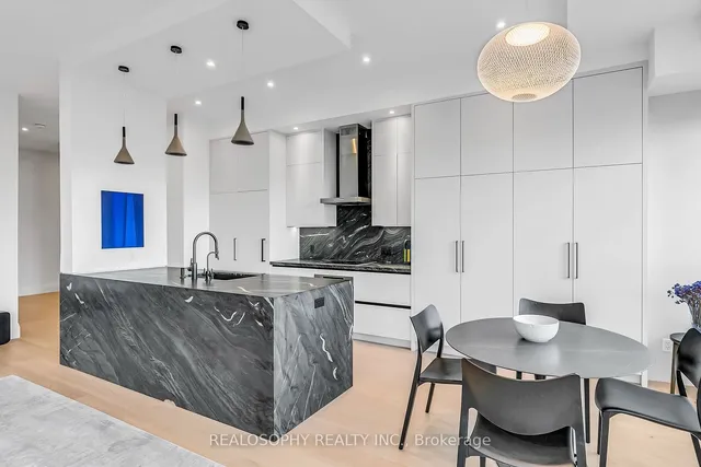 Additional image 2 of 102 Bloor St Unit 503