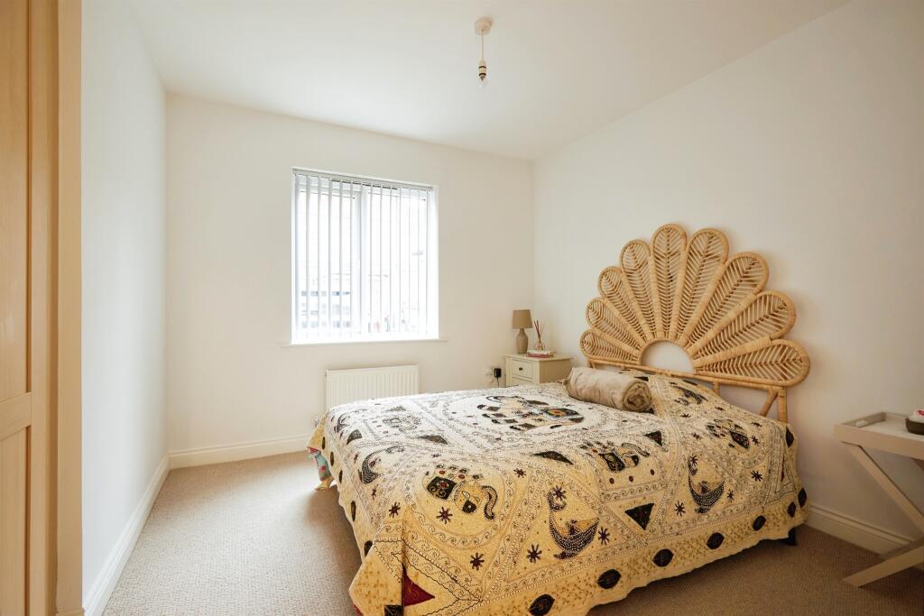 Additional image 9 of Percivale Road, Yeovil