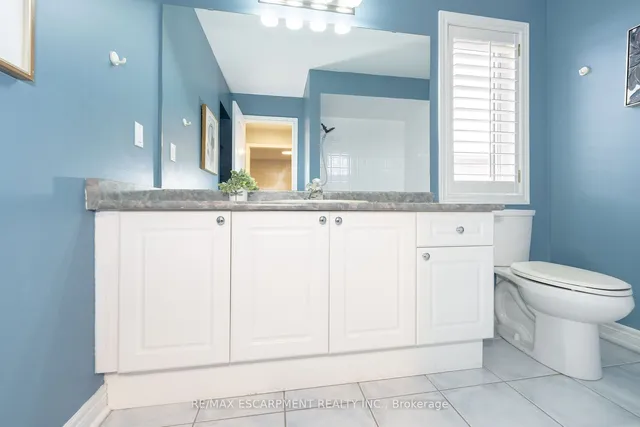 Additional image 32 of 1185 Lindenrock Dr