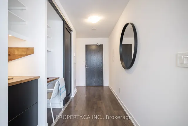 Additional image 11 of 297 College St Unit 1602