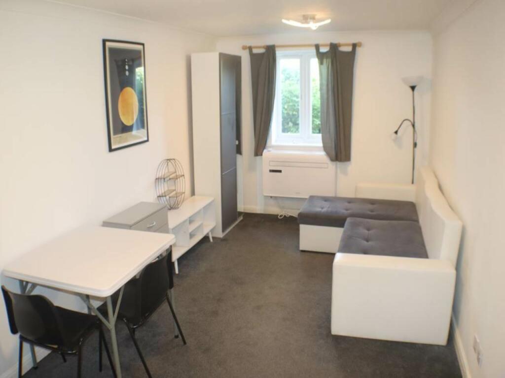 Additional image 2 of Walsingham Close, , Hatfield