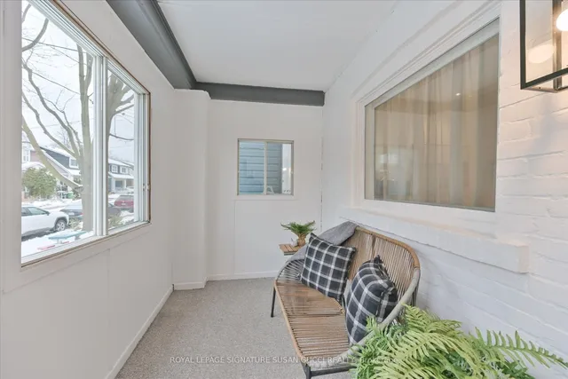 Additional image 3 of 43 Bastedo Ave