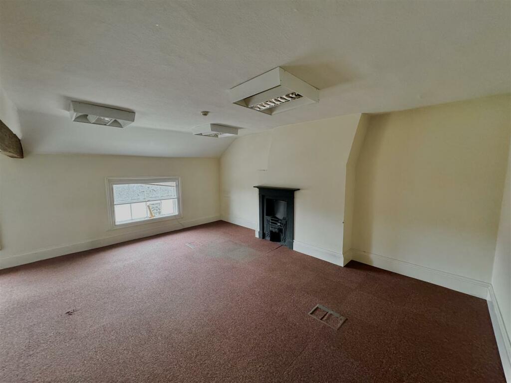 Additional image 3 of 2 Bolebridge Street, Tamworth