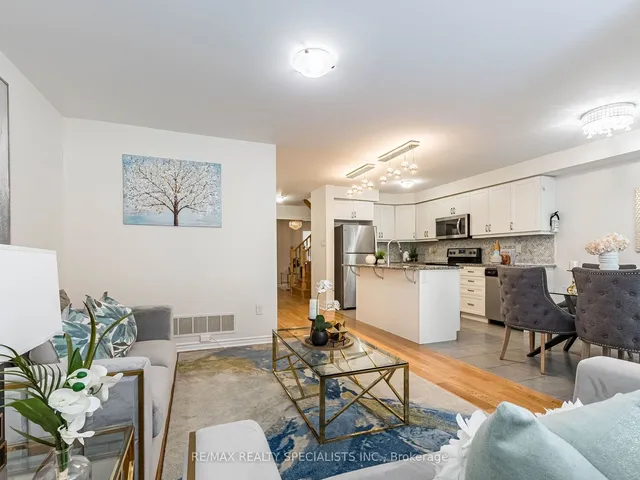 Additional image 10 of 86 Donlamont Circ