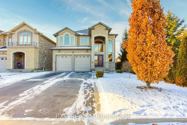 12 Sistine Crt