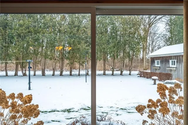 Additional image 20 of 802 Millgrove Side Rd