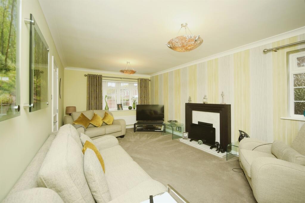 Additional image 19 of Spooners Close, Solihull