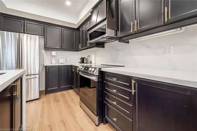 Additional image 17 of 370 Stonehenge Dr Unit 19