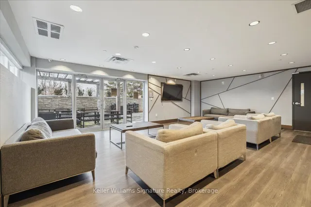 Additional image 32 of 16 Markle Cres Unit 211