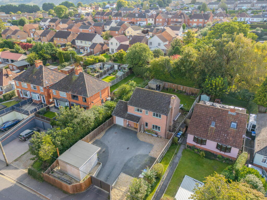 Additional image 4 of Bratton Road, Westbury, BA13 3ES