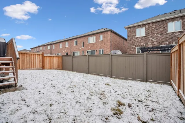 Additional image 7 of 688 Kennedy Circ