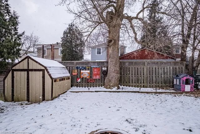 Additional image 46 of 86 East 27th St