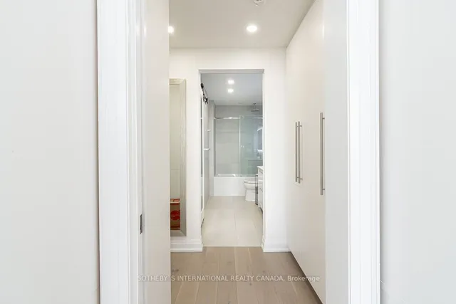 Additional image 8 of 438 King St Unit 1904