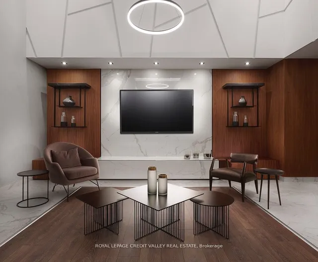 Additional image 29 of 255 Village Green Sq Unit 1307