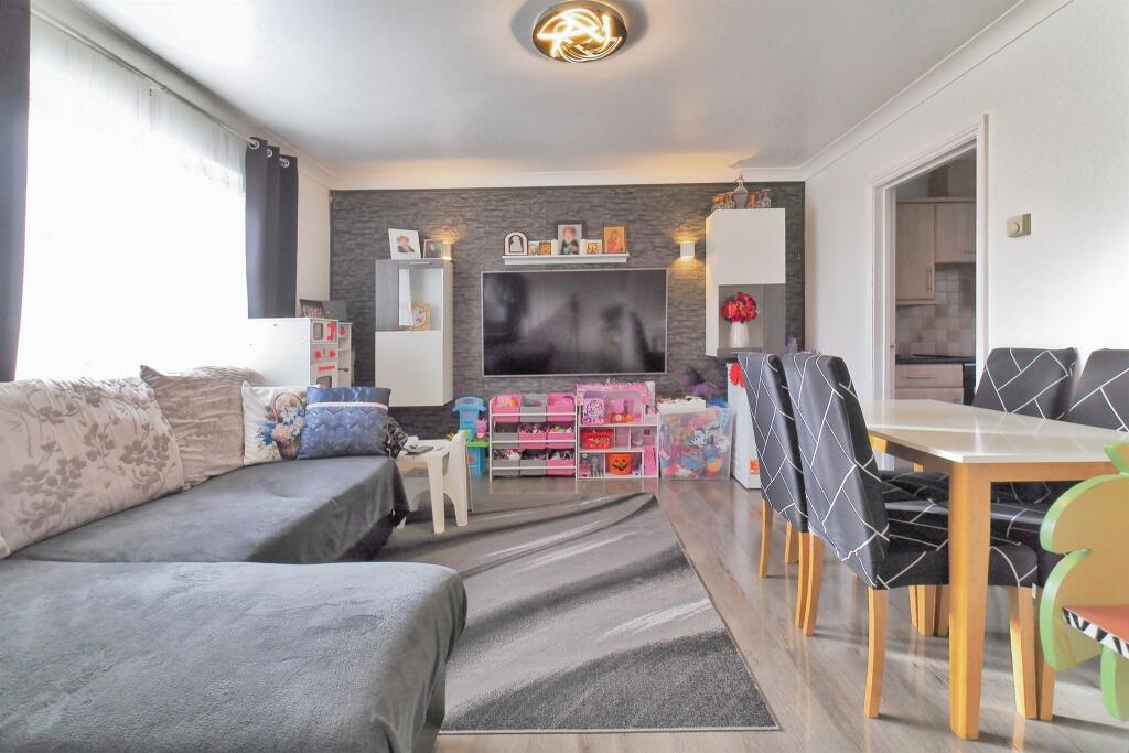 Additional image 18 of Victoria Road, Yeovil