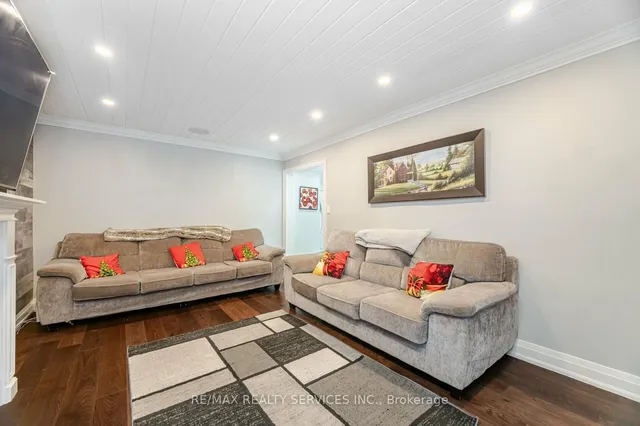 Additional image 12 of 277 Centre St