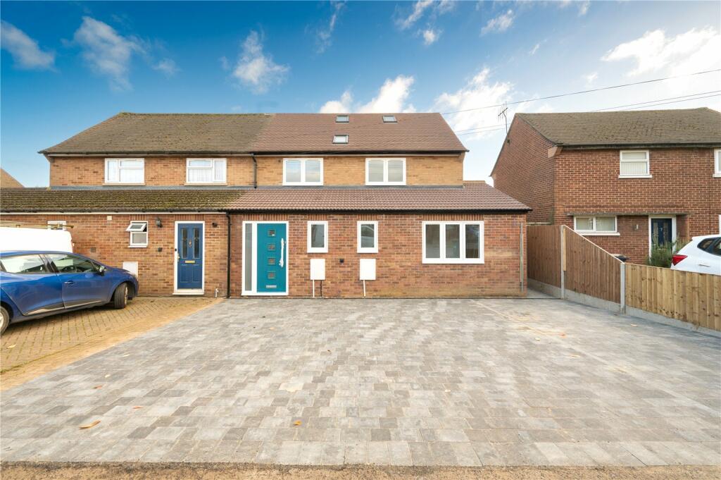 Woollam Crescent, St. Albans, Hertfordshire