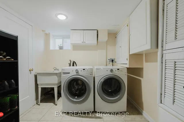 Additional image 30 of 17 Camrose Cres
