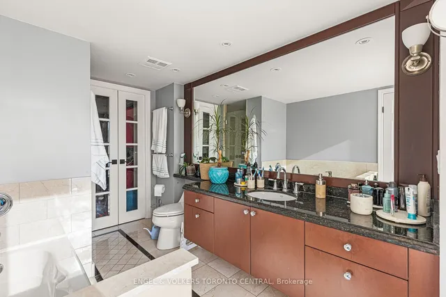 Additional image 17 of 25 The Esplanade Unit 2904