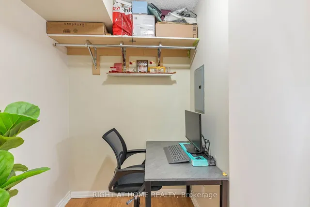 Additional image 25 of 231 Fort York Blvd Unit 1807