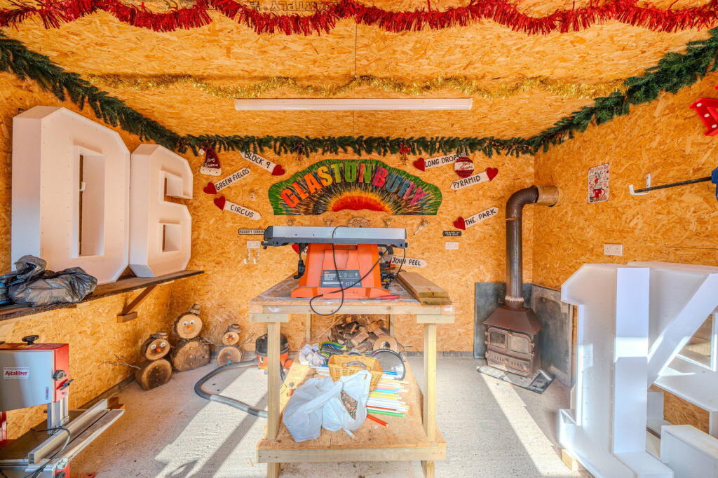 Additional image 36 of Bratton Road, Westbury, BA13 3ES