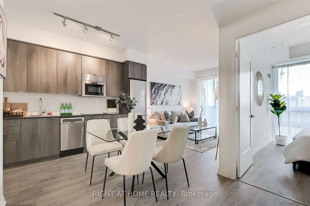 Additional image 16 of 101 Erskine Ave Unit 804