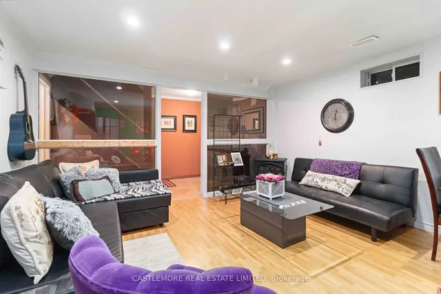 Additional image 22 of 92 pressed brick Dr