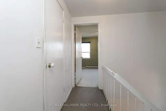 Additional image 24 of 225 Roslin Ave