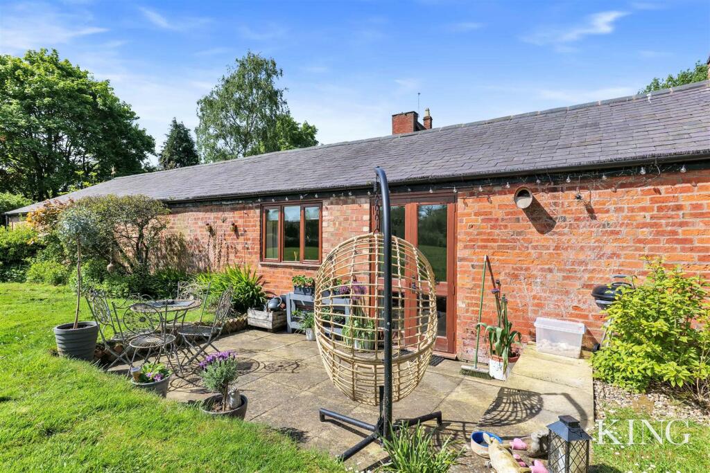Additional image 4 of Priory Farm & Priory Cot, 2.7 acres, Studley