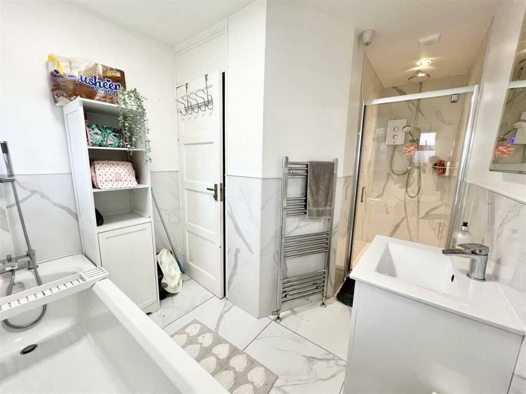 Additional image 16 of Cornwall Avenue, Oldbury