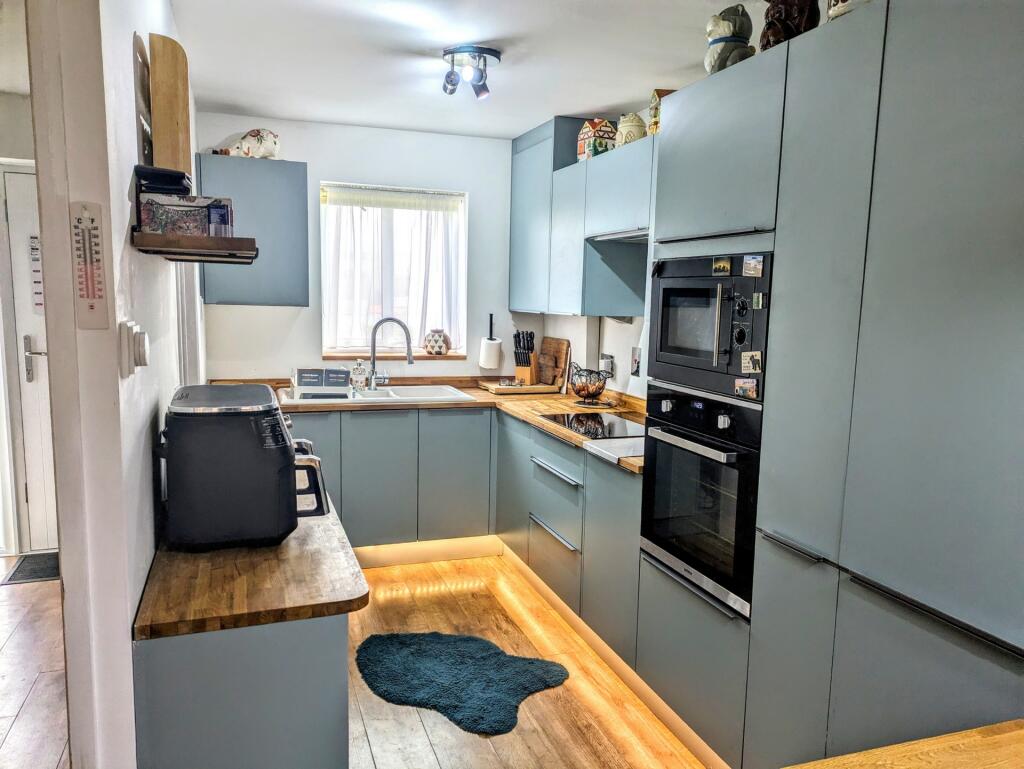 Additional image 6 of Ritchie Road, Yeovil, BA22