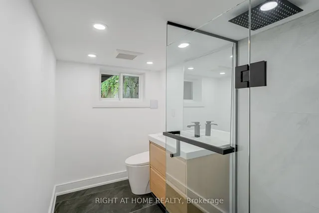 Additional image 23 of 714 Palmerston Ave