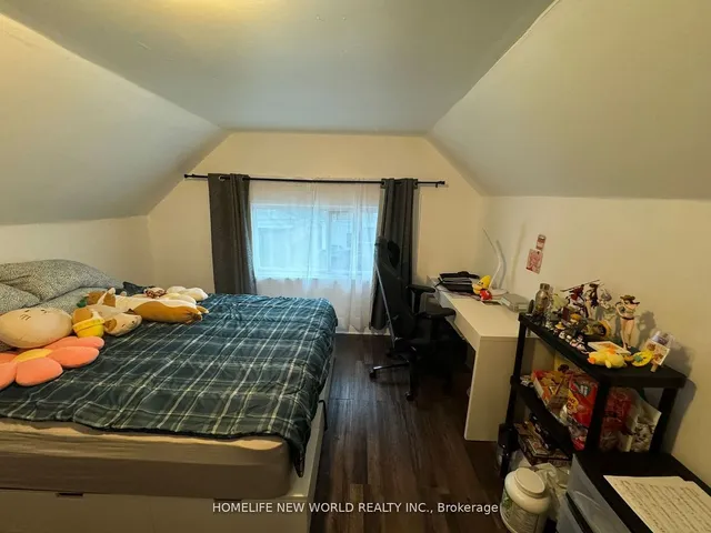 Additional image 4 of 61 Broadway Ave