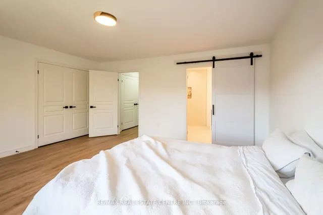 Additional image 23 of 370 Stonehenge Dr Unit 19